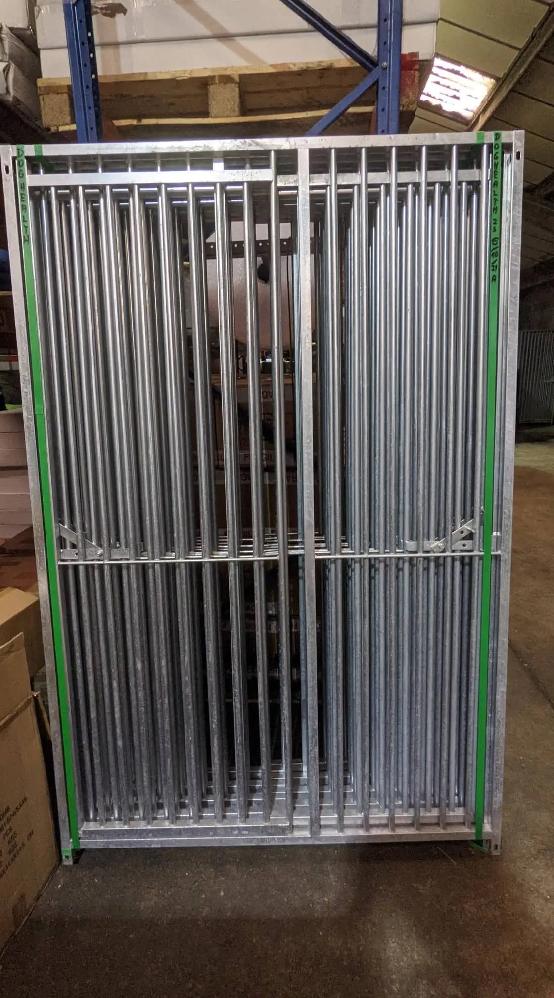 Galvanised dog hot sale kennel panels