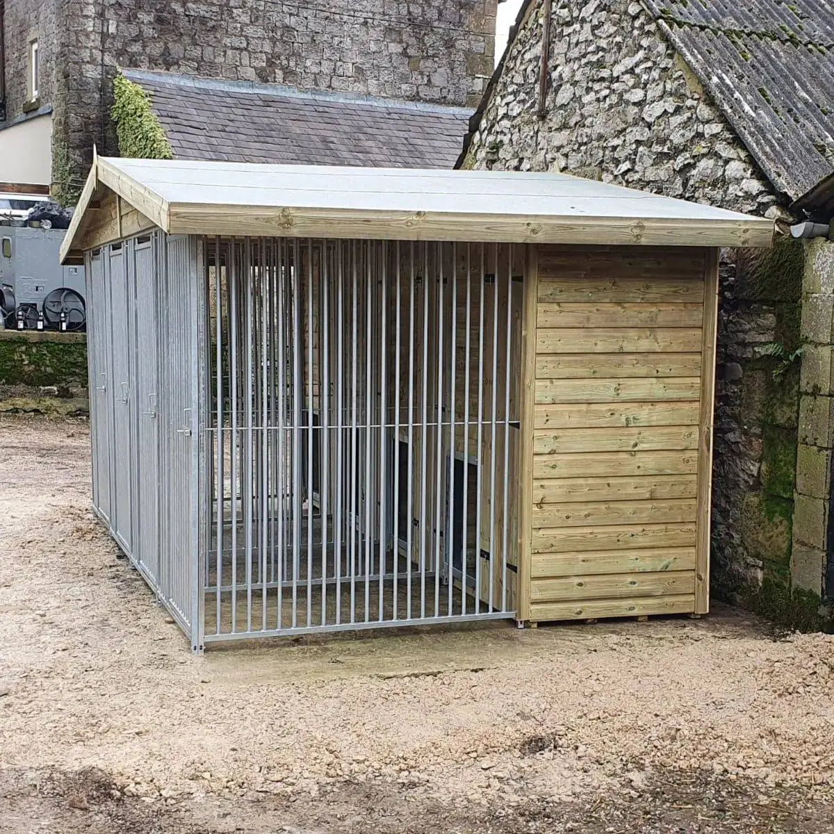 13 X 8 ft Four Bay Kennel Doghealth