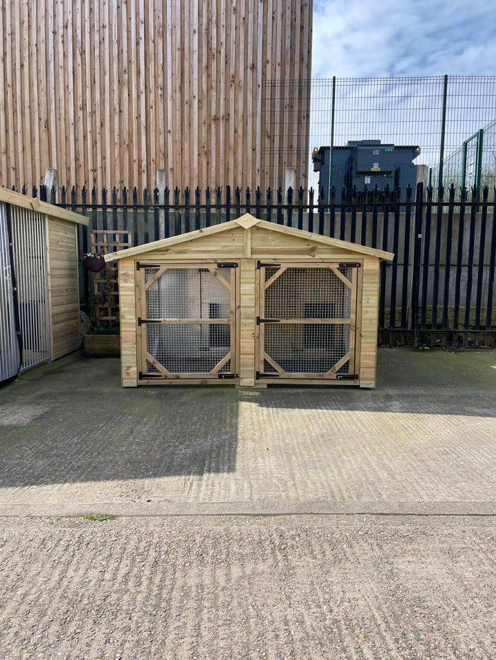 6.5 X 10 ft Duo Dog Kennel  / Animal Housing Doghealth